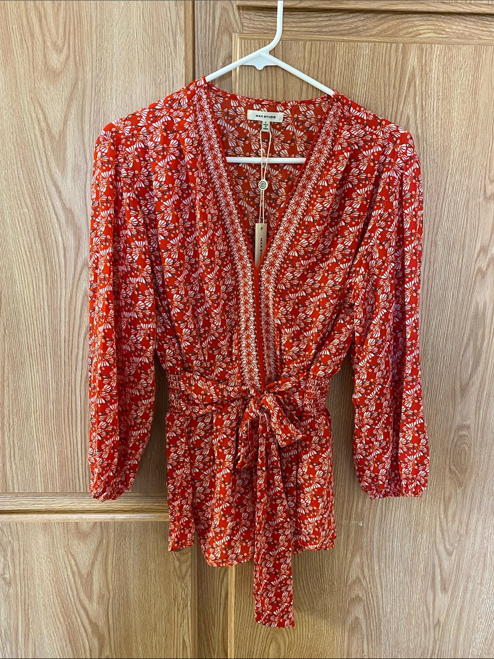 Max Studio Red Floral V-Neck Peplum Blouse NWT Fall color